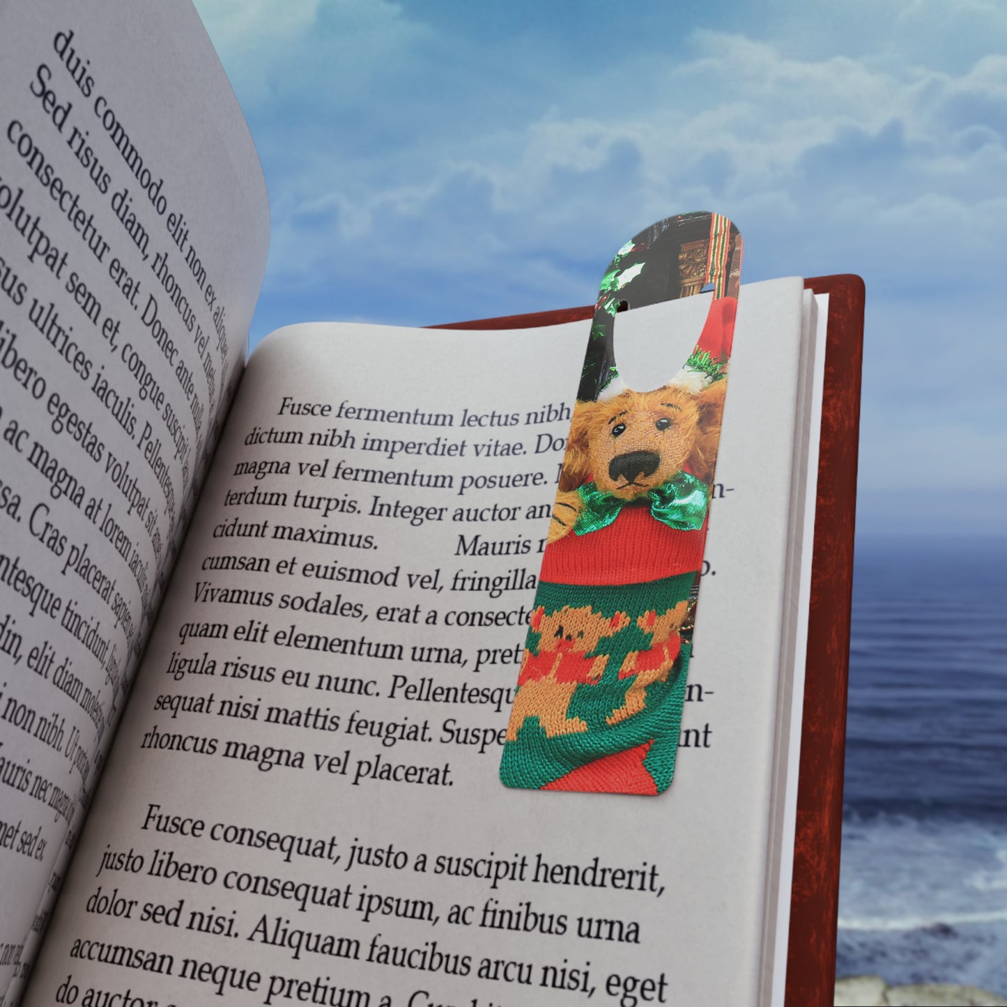 Charming Aluminium Holiday Bookmark, Cute Animal Design, Christmas Gift, Book Lover Accessory, Stocking Stuffer, Reading Companion